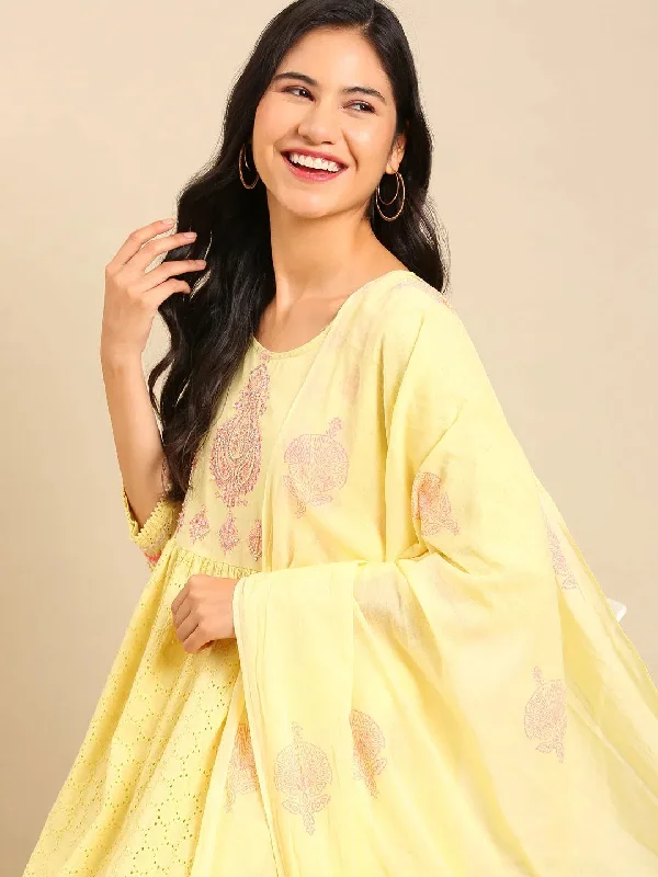 Women's Yellow Embroidered Kurta Set-RF-1741-Yellow