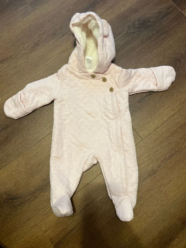 Carters Newborn hooded quilted bear suit worn once 0-3 Months