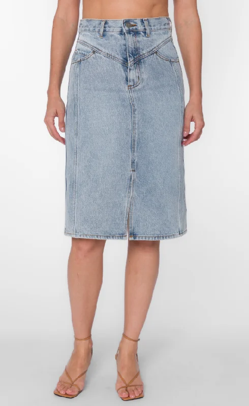 Tessia Vintage Blue Denim Skirt